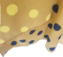 Load image into Gallery viewer, Cosy Throw Over Wrap Avamia 