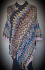 Zig Zag Pattern Fringe Poncho Zizu 