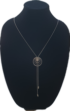 Load image into Gallery viewer, Nesting Circles Necklace Inspire