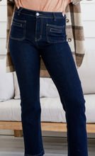 Load image into Gallery viewer, Darcy Relaxed Straight Leg Jeans Country Denim Australia 