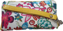 Load image into Gallery viewer, Cadelle Leather Bella Foral Print Wallet