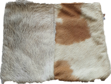 Load image into Gallery viewer, Everyday Cowhide Zip Clutch Bag
