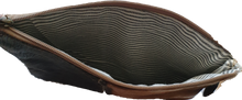 Load image into Gallery viewer, Everyday Cowhide Zip Clutch Bag 