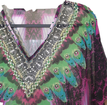 Load image into Gallery viewer, Stunning V-Neck Kaftan 