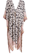 Load image into Gallery viewer, Palme Block Print Noir Kimono Cinnamon Creations 