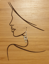 Load image into Gallery viewer, Cat Dangle Earrings 