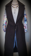 Load image into Gallery viewer, Aubrey Top Vance And Ainsley Alyce Vest Mylk The Label 