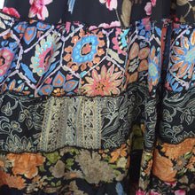 Load image into Gallery viewer, Layered Skirt Ombak Designs 
