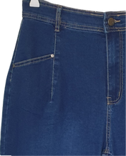 Load image into Gallery viewer, Wakee Denim Wide Leg Jeans With Front Pocket Detail 