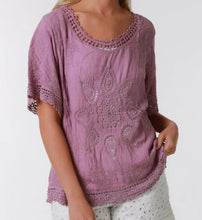 Load image into Gallery viewer, Cotton Top With Flower Cut Out Detail Isabella The Label 