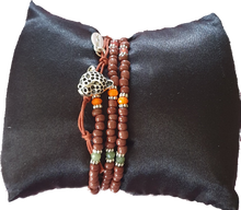 Load image into Gallery viewer, Beaded Wrap Bracelet With Leopard Head Clasp Hultquist Copenhagen AU 