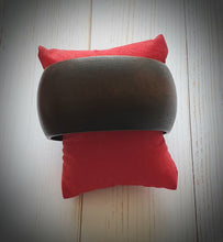 Load image into Gallery viewer, Evy Bangle Enhance Accessories 