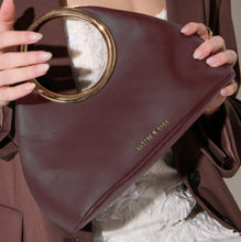 Load image into Gallery viewer, Hailey Statement Handle Bag Angels Whisper