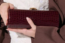 Load image into Gallery viewer, Karina Clutch Bag Angels Whisper 