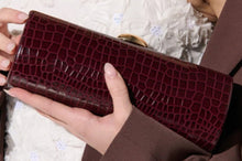 Load image into Gallery viewer, Karina Clutch Bag Angels Whisper 