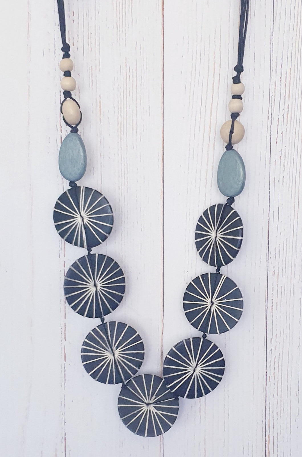 Black And White Wooden Disc Necklace Cinnamon Creations 
