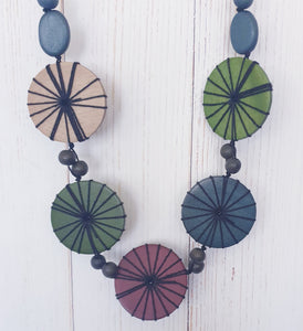 Wooden Disc And Bead Necklace Cinnamon Creations 
