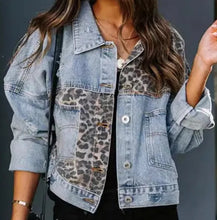 Load image into Gallery viewer, Leopard Trim Denim Jacket Smaibulun 