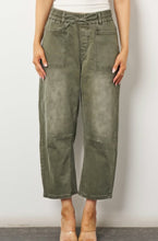 Load image into Gallery viewer, Barrel Jeans Khaki Wakee Denim 
