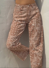 Load image into Gallery viewer, Printed Barrel Jeans Smaibulun 