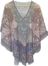 Load image into Gallery viewer, V-Neck Kaftan IVYS 