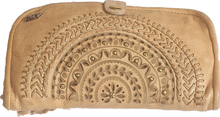 Load image into Gallery viewer, Wilder Wallet Art n Vintage 