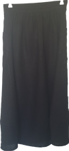 Load image into Gallery viewer, Rapallo Linen Skirt Vance And Ainsley 