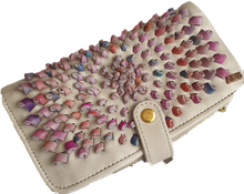 Load image into Gallery viewer, Bloom Wallet Winter Art n Vintage 