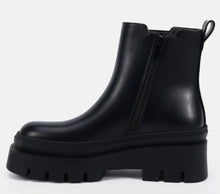 Load image into Gallery viewer, Dominique Ankle Boots Novo Shoes 