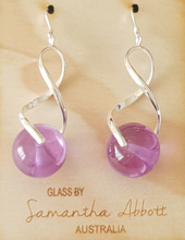 Load image into Gallery viewer, Samantha Abbott Glass Bead Dangle Earrings