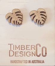 Load image into Gallery viewer, Timber Design Co Stud