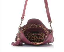 Load image into Gallery viewer, Cadelle Leather Cleo Expandable Base Bag 