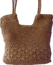 Load image into Gallery viewer, Straw Tote Bag With Coin Purse 
