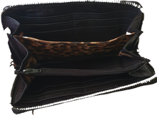 Load image into Gallery viewer, Cadelle Leather Black Hadley Wallet 