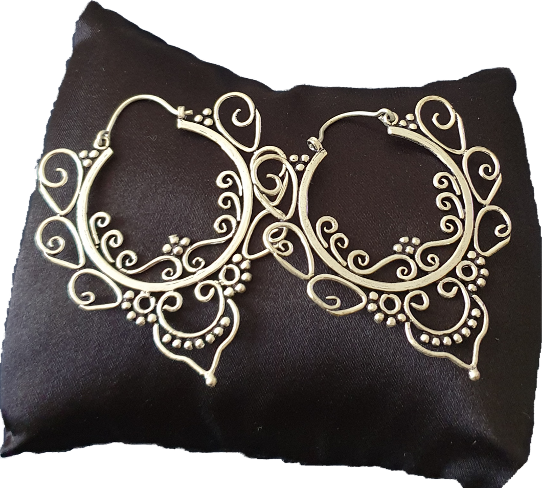 Nisha Earrings Meelah Collections 