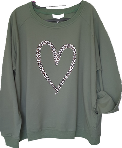 Leopard Heart Crewneck Sweatshirt AMYIC Fashion 