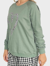 Load image into Gallery viewer, Leopard Heart Crewneck Sweatshirt AMYIC Fashion 