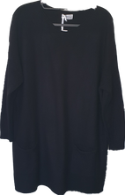 Load image into Gallery viewer, Yennefer Top With Pocket Detail The Italian Closet Australia 