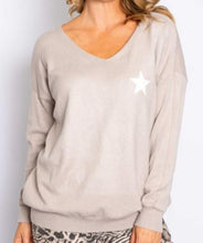 Load image into Gallery viewer, Ostaria Soft Knit Jumper With Star Logo The Italian Closet Australia 