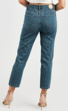 Load image into Gallery viewer, Revenge Straight Stonewashed Crop Jeans Res Denim 
