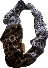 Load image into Gallery viewer, Infinity Snood Scarf Grey